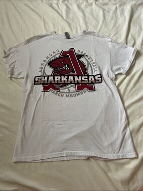Women’s Arkansas Basketball Shirt